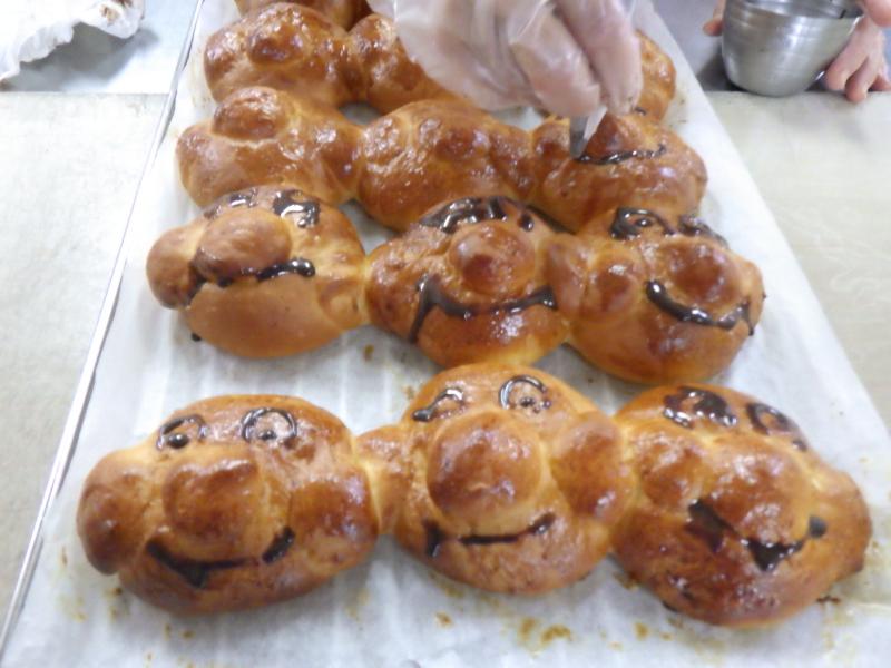 厨房手作りのあんぱん(○'○'○)